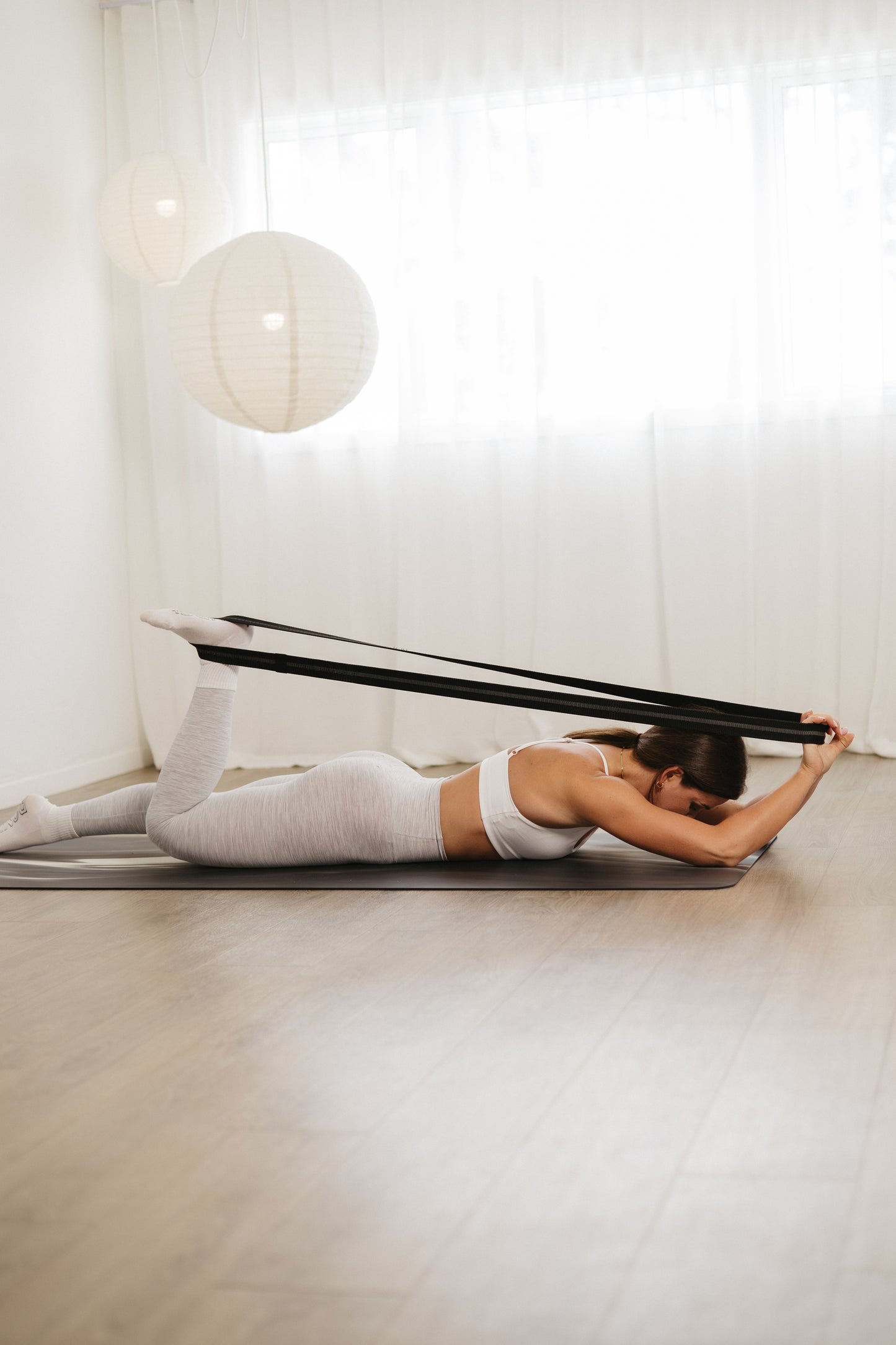 Lotus Stretching Band